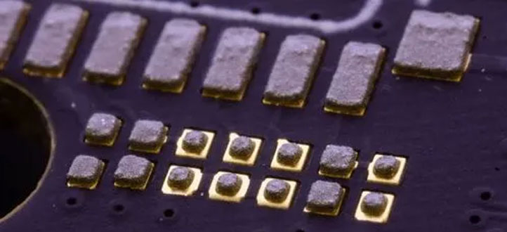 The role of PCB solder paste layer?