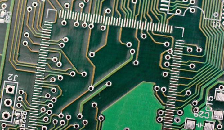 PCB right angle trace