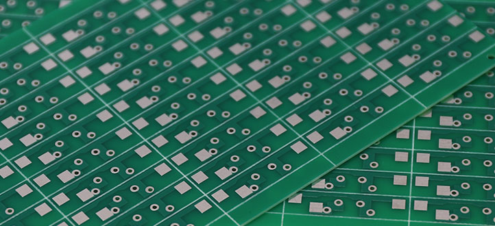 The difference between PCB solder mask layer and solder flux layer?